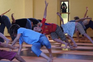 familyyoga(jul13-07)